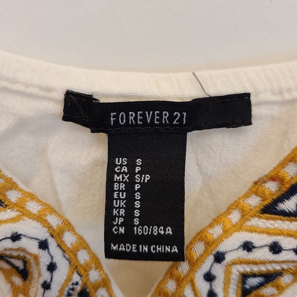 Forever 21 Crop Top- White - Picture 3 of 5